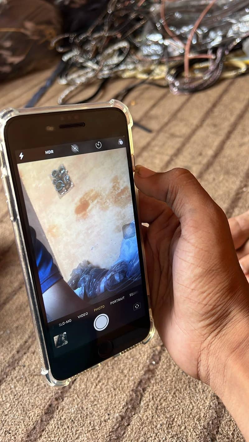 Apple iPhone 7 Plus 2