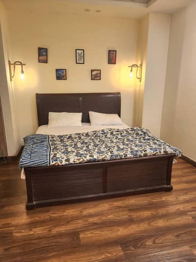Falat for rent per day weekly monthly short stay