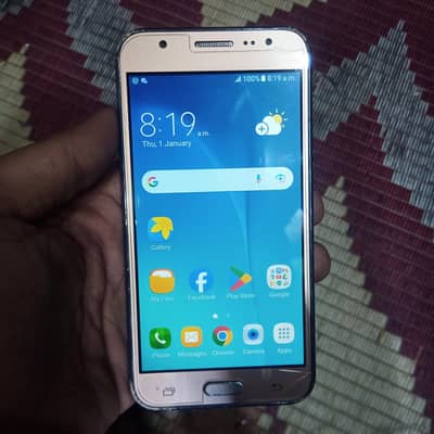 Samsung Mobile J5
