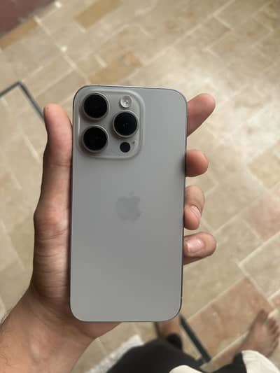 Apple iPhone 15 Pro