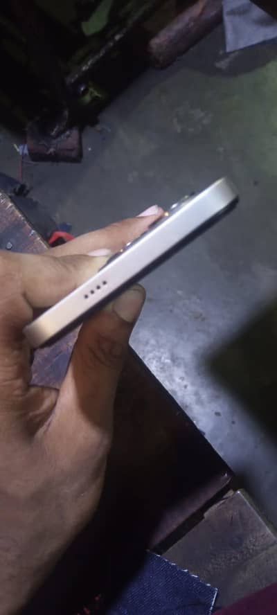 Tecno Spark Go 1