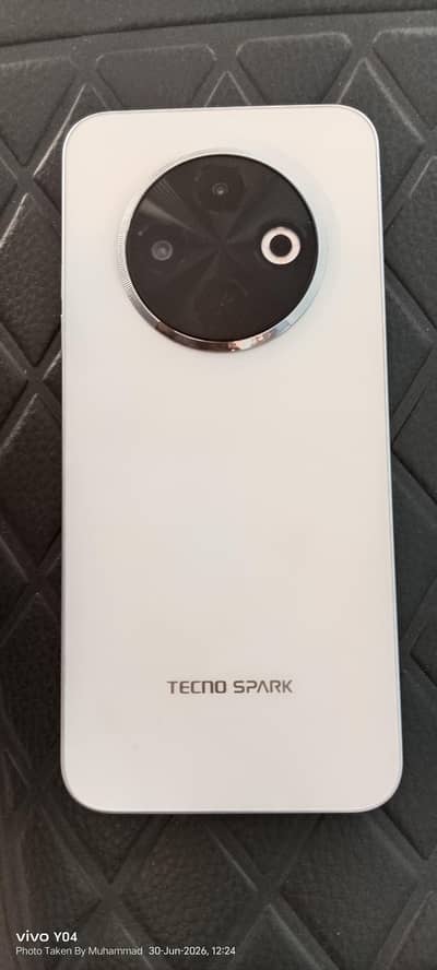 Tecno SPARK 30C