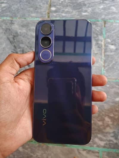 Vivo V70 FE 5G