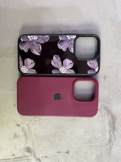 iPhone 14 Pro Covers - Excellent Condition