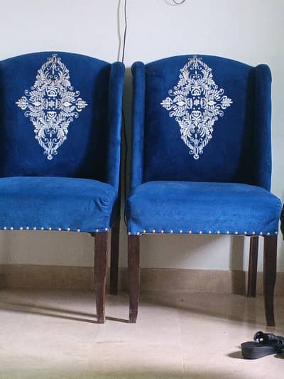 NEW LIKE SOFA CHAIRS AVAILABLE