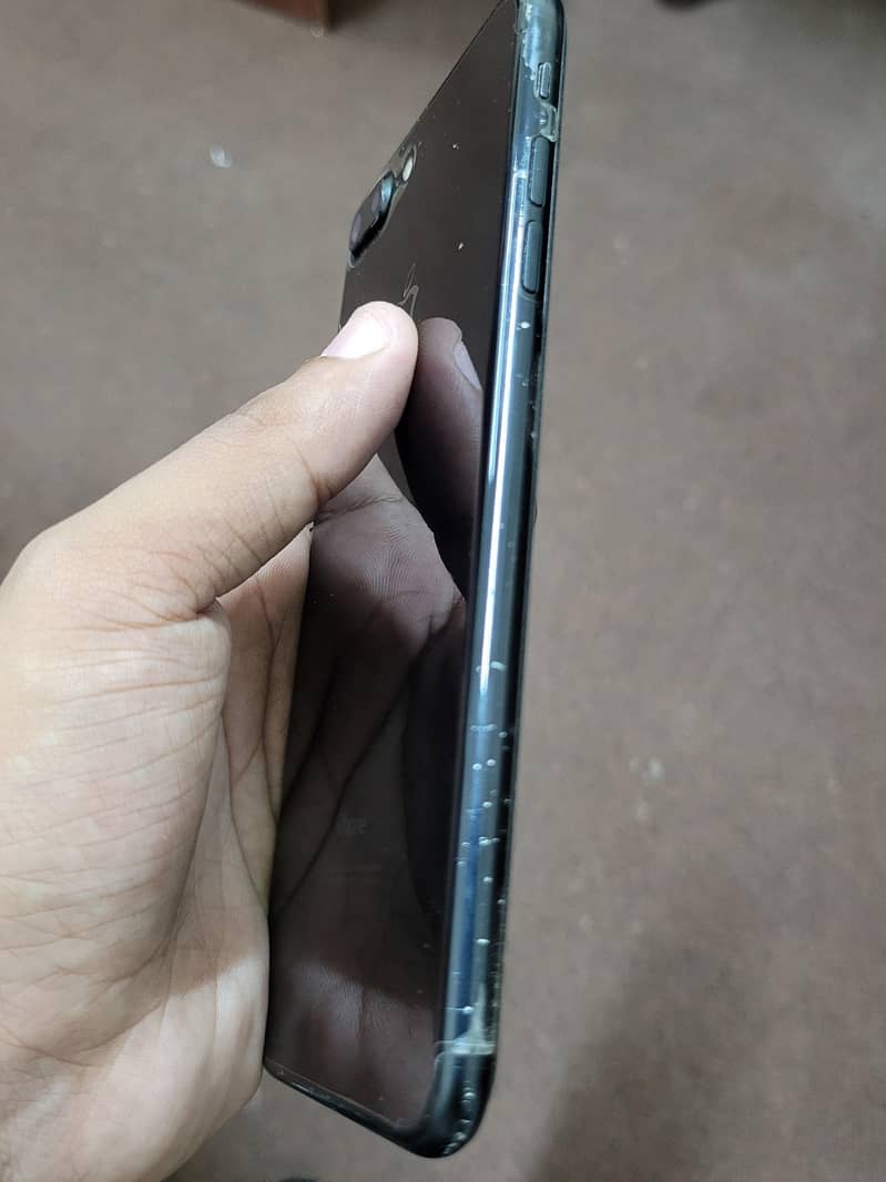 Apple iPhone 7 Plus 7