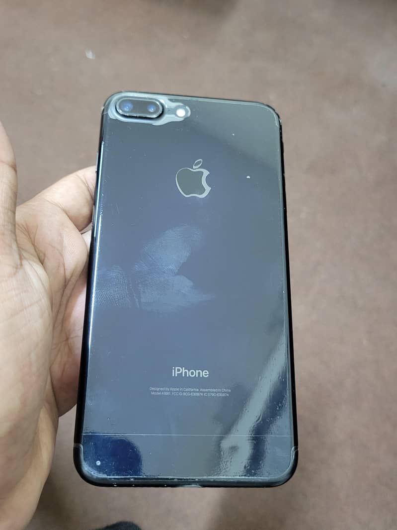 Apple iPhone 7 Plus 8