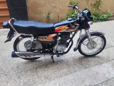 HONDA CG 125 EXCELLENT CONDITION 2022 MODEL FOR SALE