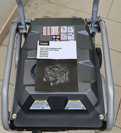 Hyundai Gasoline Generator 6.5kW (HGS 7250)