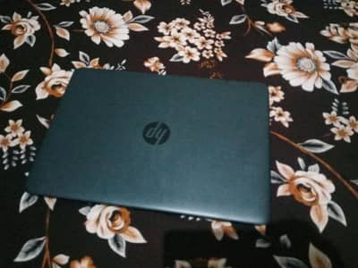 sale for HP laptop