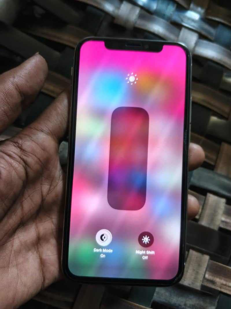 Apple iPhone X 5