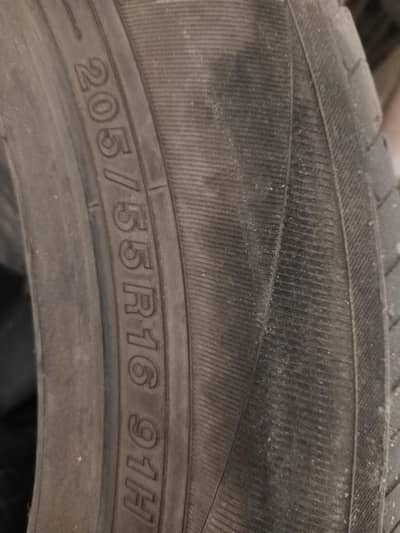 Yokohama use 4 tyre complete set Good condition urgent sale