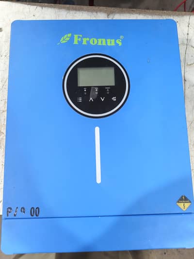 Fronus PV900 Solar Inverter