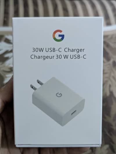 Google Pixel 7, 8 to 128GB,with original charger