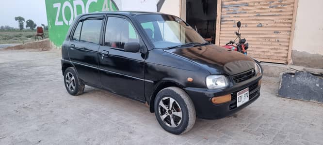 Daihatsu Cuore 2002