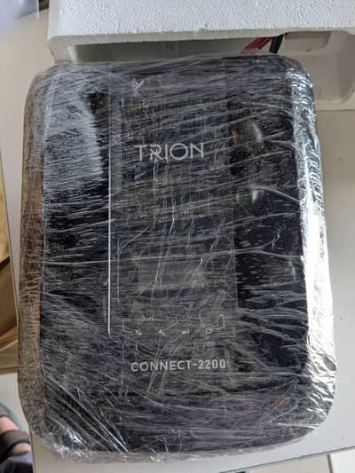 ups trion 1800w