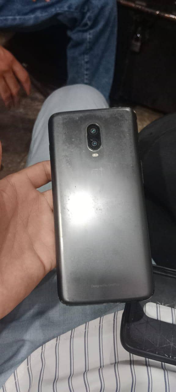 One Plus 6T 1
