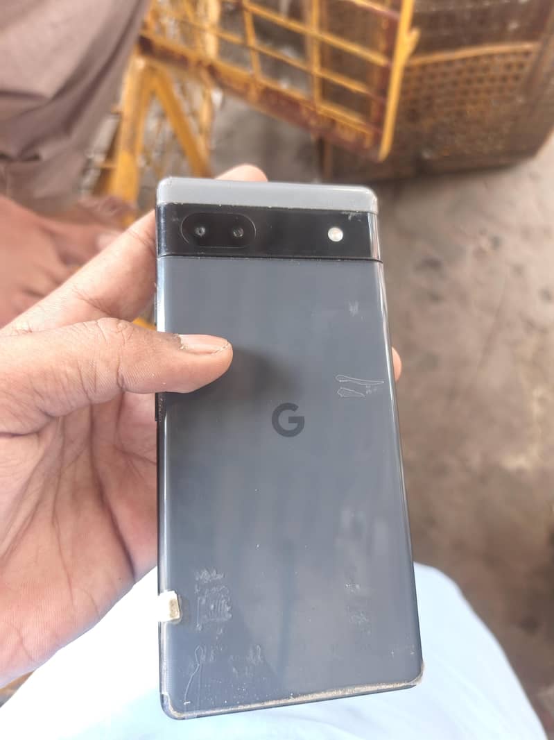 Google Pixel 6a 1