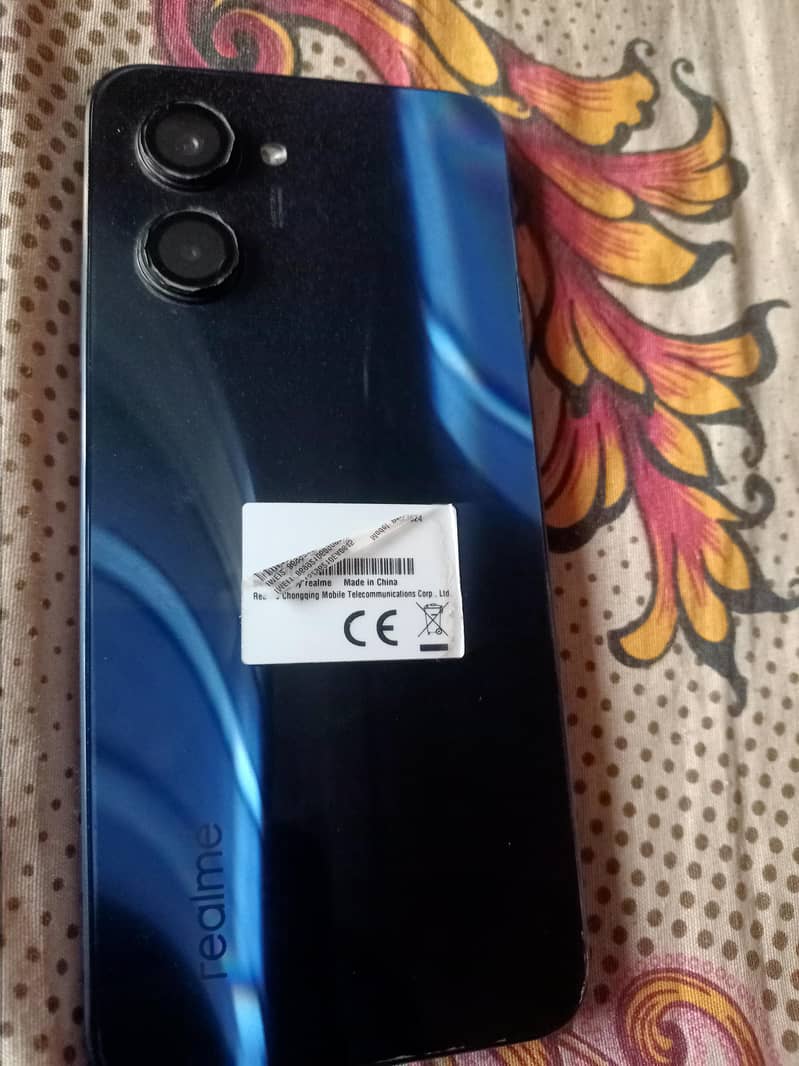 Realme C33 1