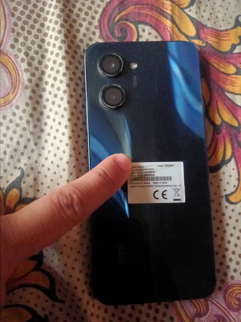 Realme C33 2