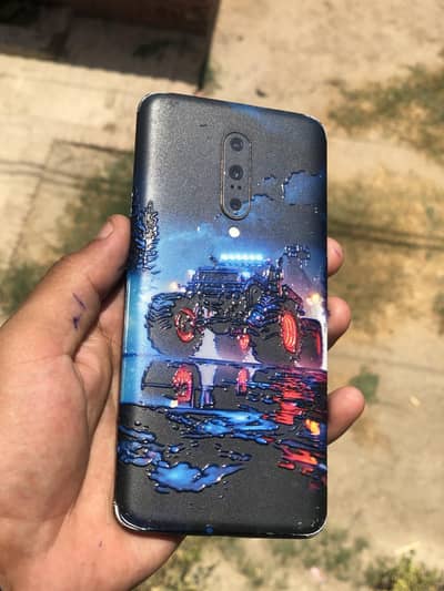 One plus7pro 8+5/256   processor Qualcomm   Snapdragon 855 Octa-core