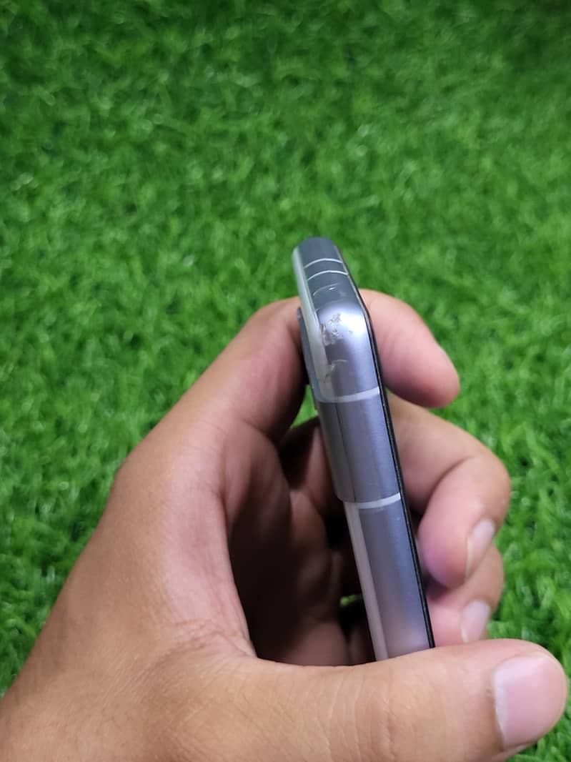Google Pixel 7a 6