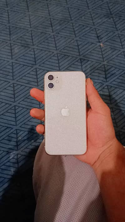 Apple iPhone 11