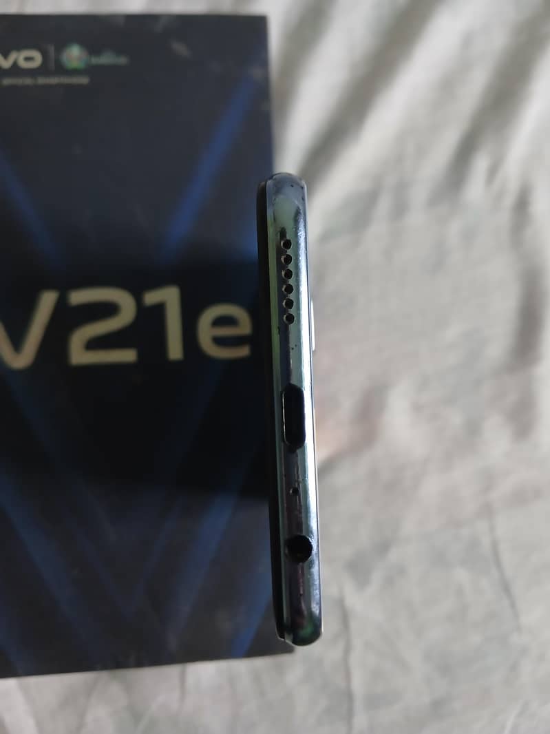Vivo V21e 9