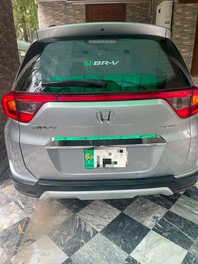 Honda BR-V / Honda / Genuine car