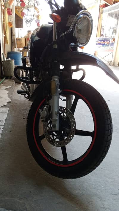 Yamaha YBR 125 2016 | Self Start | 2ND Owner | Excellent Condition