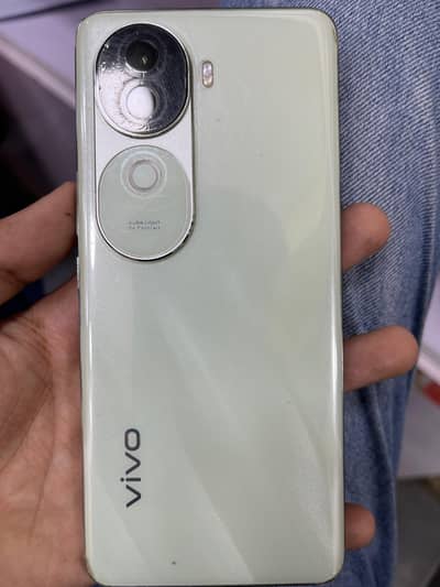 Vivo V40e