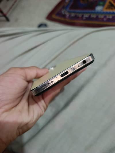 Infinix Hot 40i