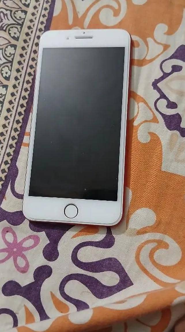 Apple iPhone 7 Plus 1