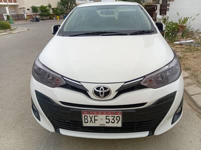 Toyota Yaris 2022 auto ativ Bumper to bumper original like brnd new
