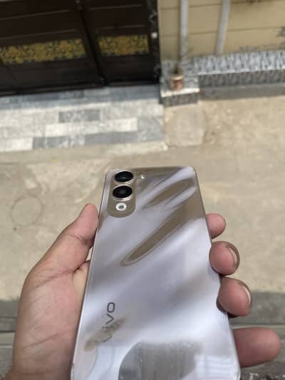 Vivo Y04