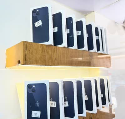 iphone 13 Box pack non active 13