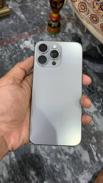 Apple iPhone 15 Pro Max (Factory Unlocked)