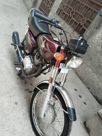 Honda 125 2025