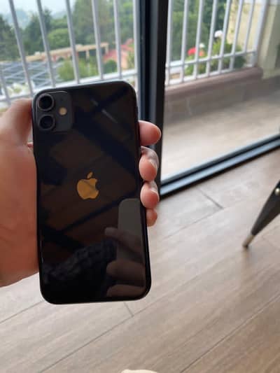 Apple iPhone 11