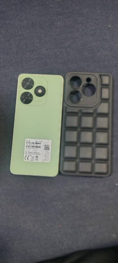 Tecno Spark Go 4+4. . . 64