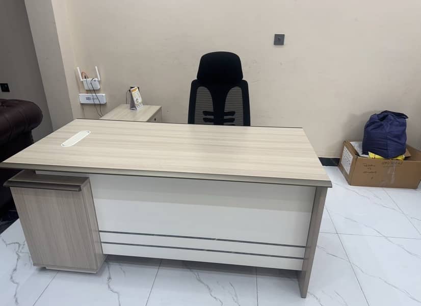 Office Manager Table 6