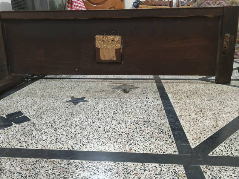 Used bed 6