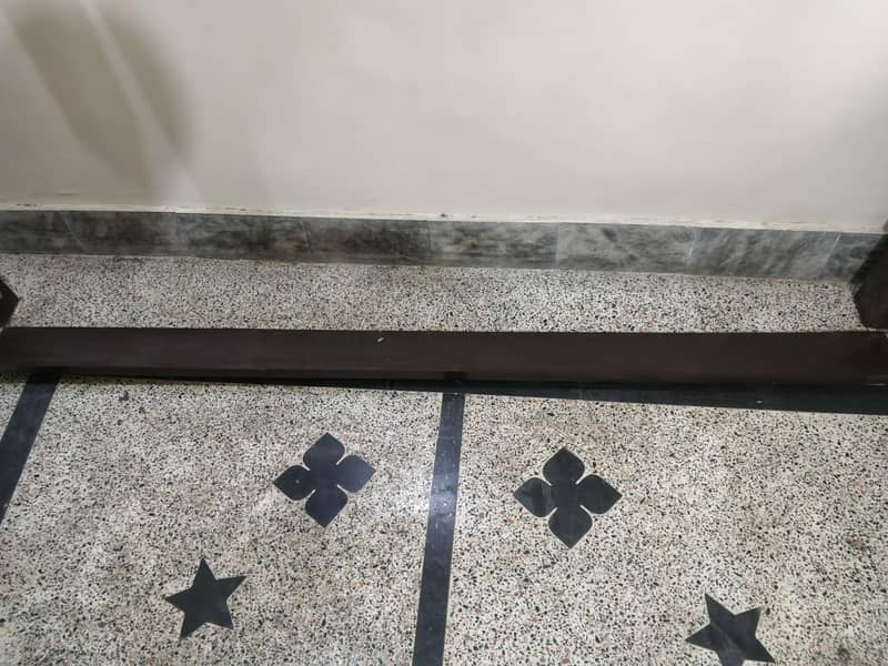 Used bed 7