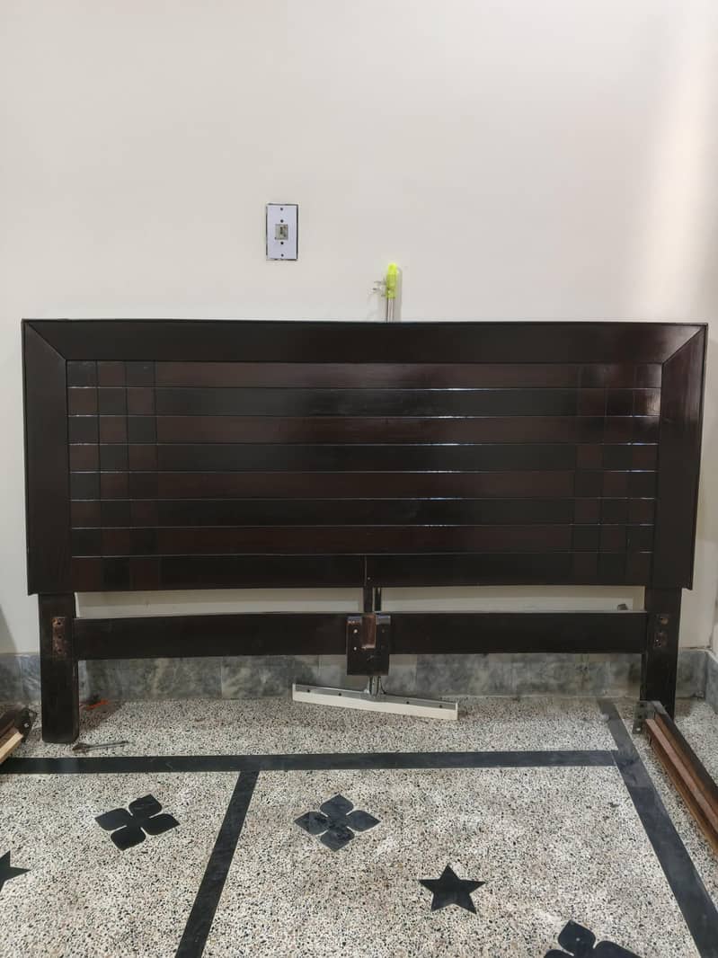 Used bed 10