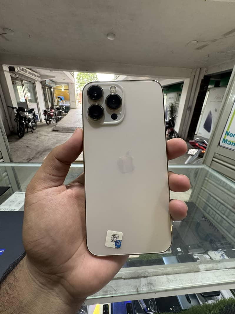 Iphone 13pro max sim working 3