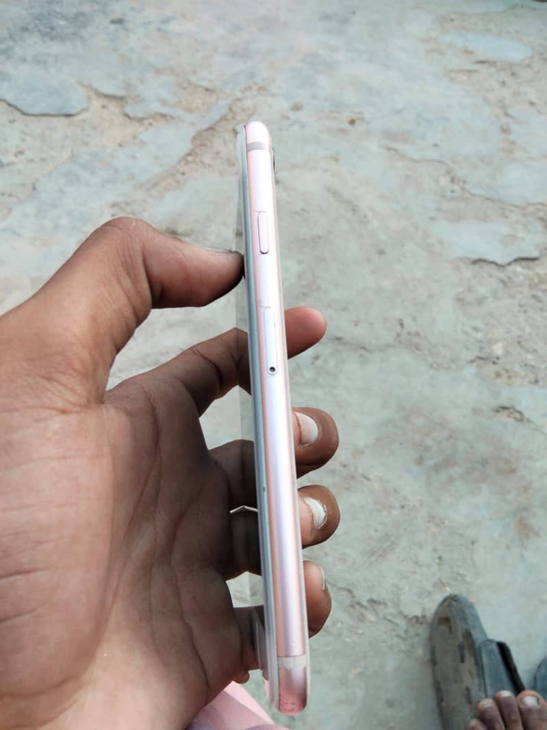 iPhone 8 5
