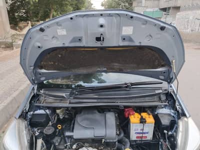 Toyota Vitz 14-17