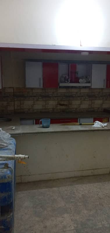 three bed dd first floor apartment for rent in johar