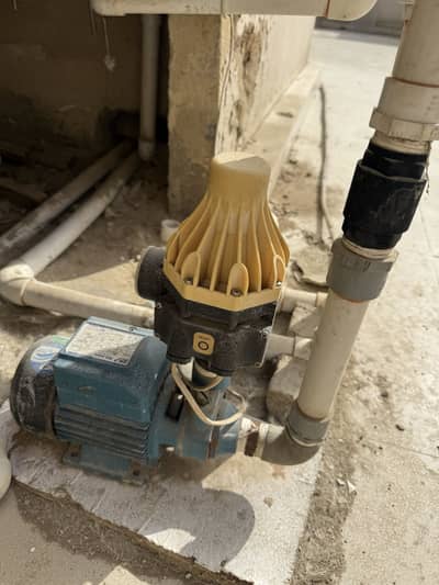Pressure pump motor
