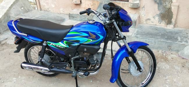 Honda 100 pridor just like new